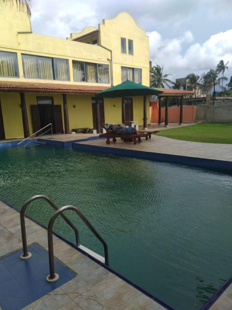 Olivia Bungalow Wattala Exterior foto